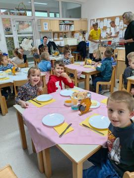 Župan je zajtrkoval v vrtcu